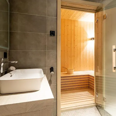 De Luxe 5* Avec Spa, Pmr, Au Pied Des Pistes - Fr-1-398-621 *